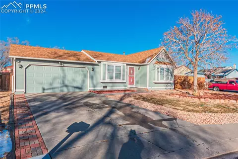 4330 Kanaly Ct, Colorado Springs, CO 80916