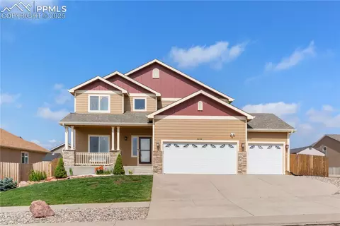 8454 Canary Cir, Colorado Springs, CO 80908