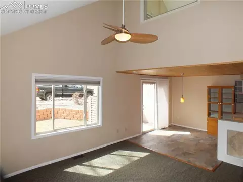 95 Crystal Park Rd #B, Manitou Springs, CO 80829