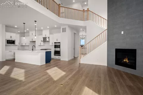 Living - 1109 White Clover Dr, Monument, CO 80132 photo 4 of 4