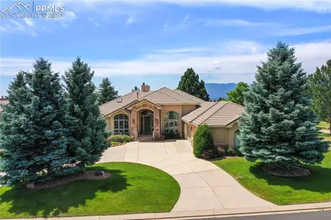 3825 Hill Cir, Colorado Springs, CO 80904