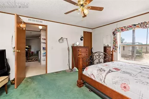 15710 S Lauppe Rd, Yoder, CO 80864 photo 4