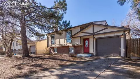 2570 Bellamy St, Colorado Springs, CO 80916