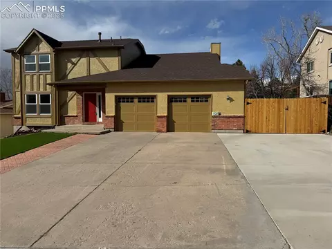866 N Pulpit Rock Cir, Colorado Springs, CO 80918