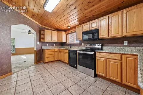 Kitchen - 20965 Oasis Ave, Peyton, CO 80831 photo 2 of 2