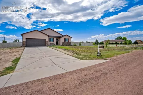 555 N Tidy Dr, Pueblo West, CO 81007