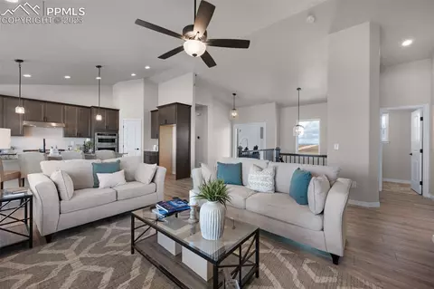 2970 Hoofprint Rd, Peyton, CO 80831 photo 3