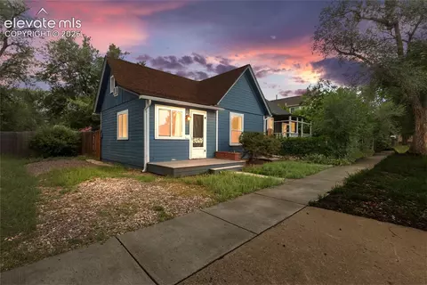 1721 W Cucharras St, Colorado Springs, CO 80904
