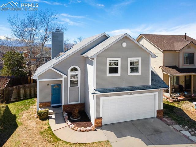 5828 Oakwood Blvd, Colorado Springs, CO 80923