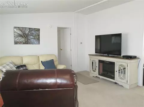 1347 Race St, Colorado Springs, CO 80904