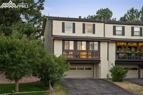 398 Raspberry Ln, Monument, CO 80132 photo 3