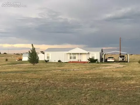 6275 Night Train Ln, Yoder, CO 80864 photo 2