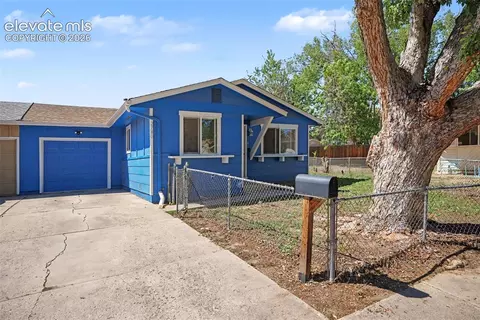 2780 Carmel Cir, Colorado Springs, CO 80910