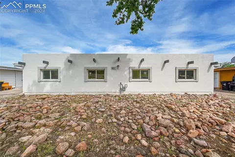 41 University Dr, Colorado Springs, CO 80910