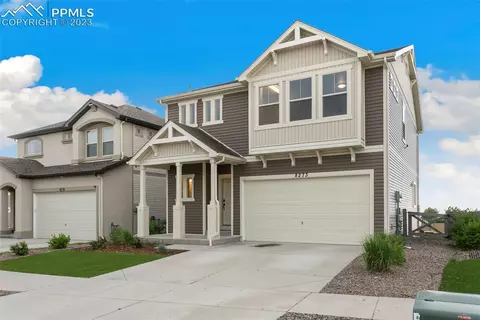 8273 Longleaf Ln, Colorado Springs, CO 80927