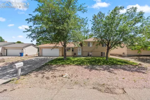 204 E Arvada Dr, Pueblo West, CO 81007