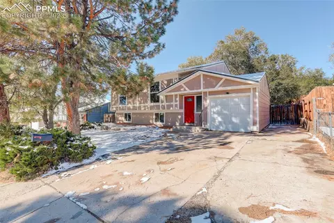 114 Homer Dr, Colorado Springs, CO 80916