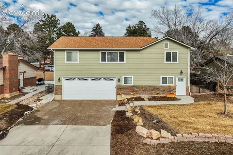 1208 Westmoreland Rd, Colorado Springs, CO 80907