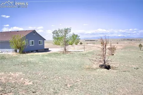 425 Weissenfluh Rd, Yoder, CO 80864 photo 5