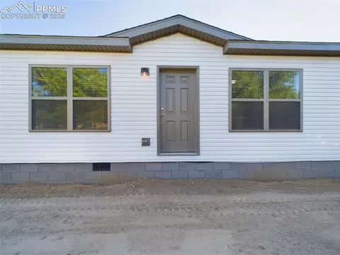 809 S Byrd Dr, Pueblo, CO 81007
