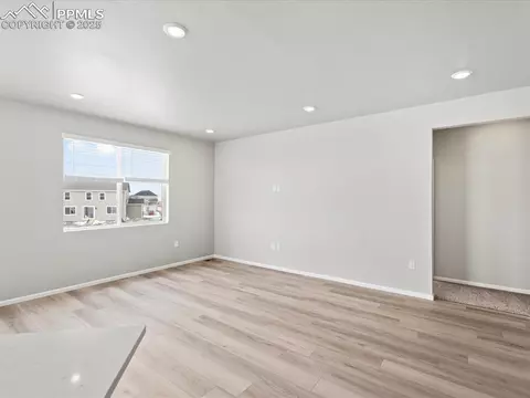 10434 Devoncove Dr, Peyton, CO 80831 photo 9