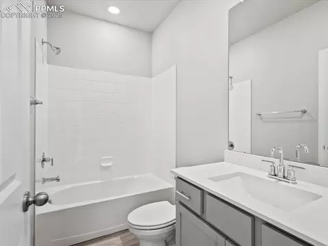 10434 Devoncove Dr, Peyton, CO 80831 photo 14