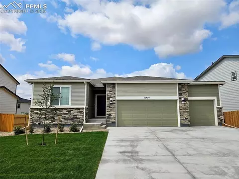10434 Devoncove Dr, Peyton, CO 80831 photo 1