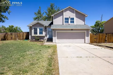 903 Rancher Dr, Fountain, CO 80817