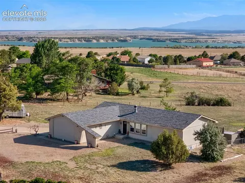 1259 S Winterhaven Dr, Pueblo West, CO 81007