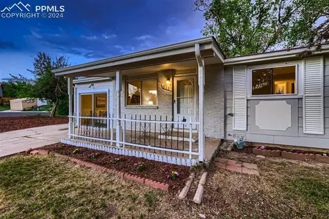 223 Longfellow Dr, Colorado Springs, CO 80910