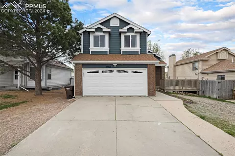 9217 Chieftan Dr, Colorado Springs, CO 80925