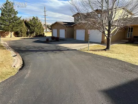 3575 Indigo Ridge Pt, Colorado Springs, CO 80910