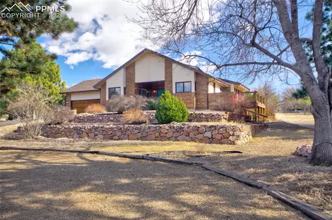 7407 Grashio Dr, Colorado Springs, CO 80920