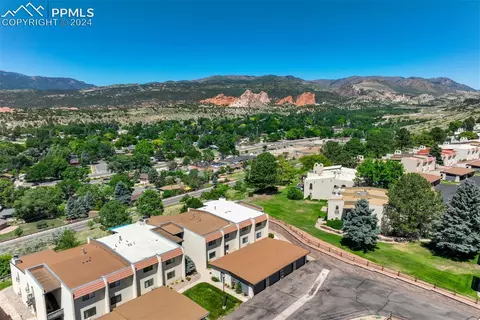 958 Fontmore Rd #D, Colorado Springs, CO 80904