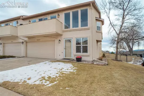 2006 Summerset Dr, Colorado Springs, CO 80920