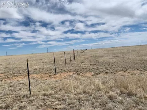 13495 S Lauppe Rd, Yoder, CO 80864 photo 9