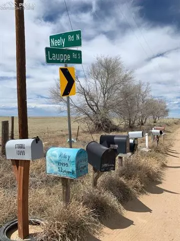 13495 S Lauppe Rd, Yoder, CO 80864 photo 8