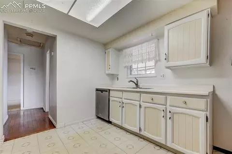 6882 Millbrook Cir, Fountain, CO 80817