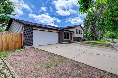 2451 E Payne Cir, Colorado Springs, CO 80916
