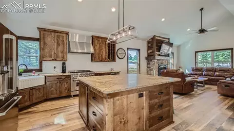 403 Silvermoon Hts, Divide, CO 80814 photo 8