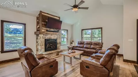 403 Silvermoon Hts, Divide, CO 80814 photo 9