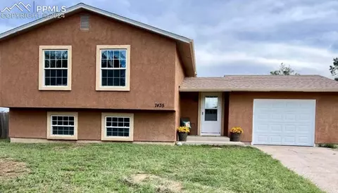 7435 Vineland Trl, Colorado Springs, CO 80911