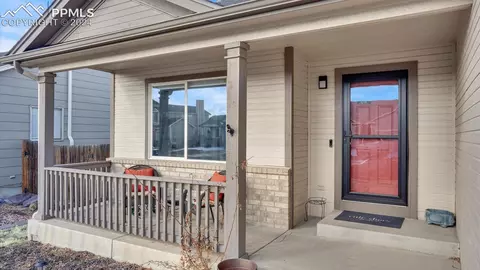 881 N Candlestar Loop, Fountain, CO 80817