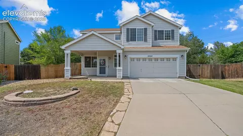 5253 Mountain Air Cir, Colorado Springs, CO 80916