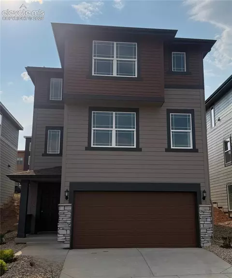 2624 Cramer Hts, Colorado Springs, CO 80904