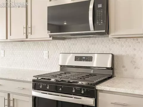13458 Valley Peak Dr, Peyton, CO 80831 photo 14