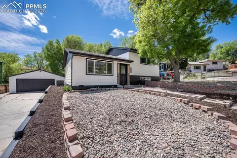 2537 Camelot Ct, Colorado Springs, CO 80904