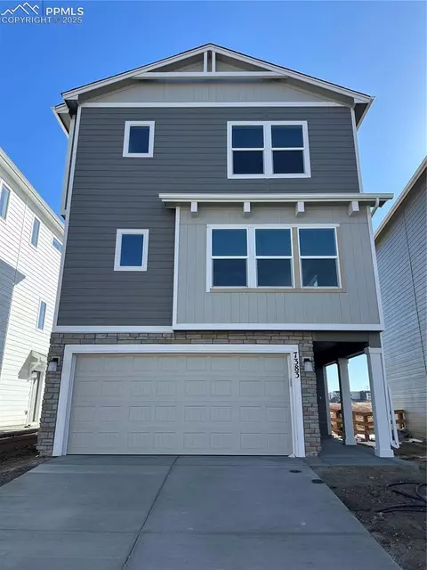 7383 Cornice Pt, Colorado Springs, CO 80923
