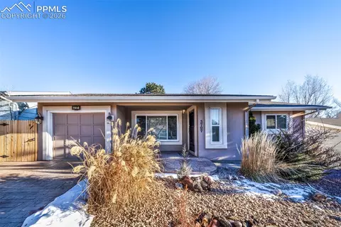 3707 Sheffield Ln, Colorado Springs, CO 80907