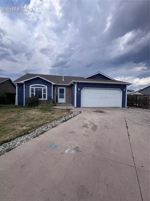 840 Juliana Ct, Canon City, CO 81212